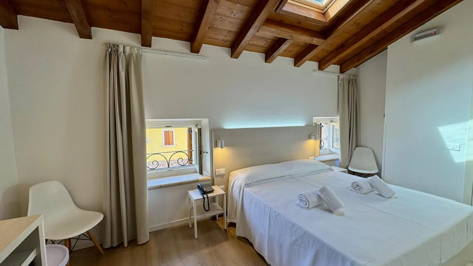 Corte Impero Hotel & Restaurant آفي
